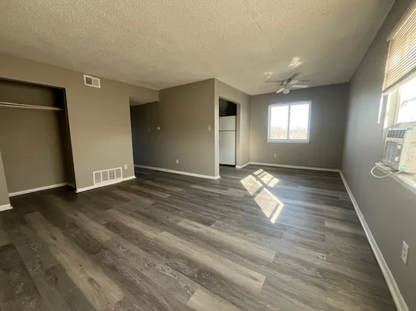 1222-1230 E 30th St #C, Kansas City, MO 64109