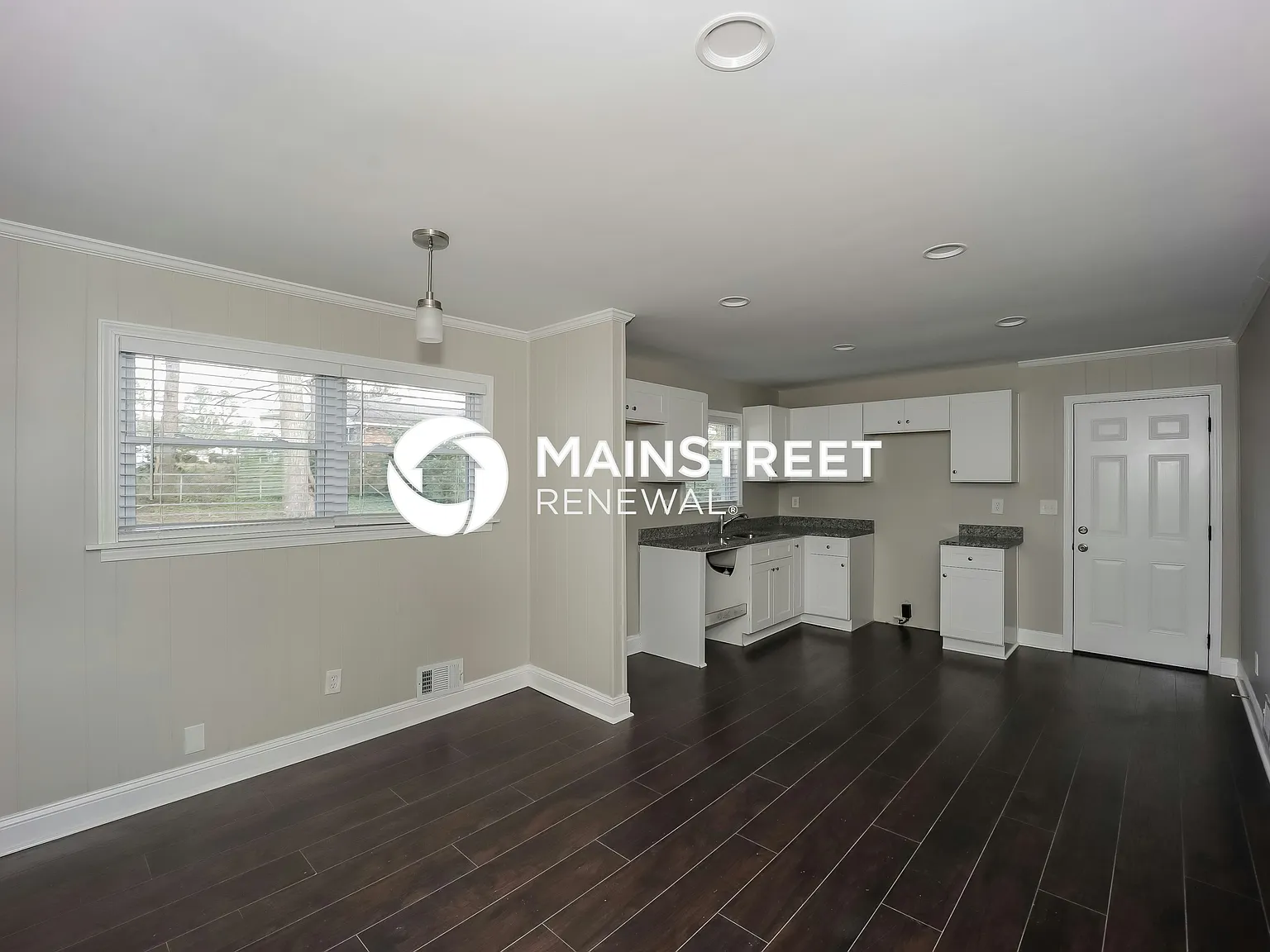 3785 Benchmark Dr — Photo 4