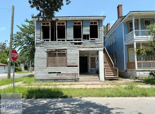 526 W 39th St #528, Savannah, GA 31415