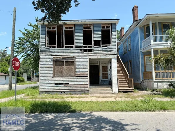 526 W 39th St #528, Savannah, GA 31415