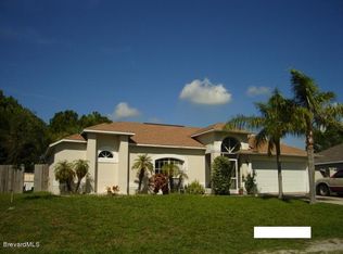 1642 Glencove Ave NW, Palm Bay, FL 32907