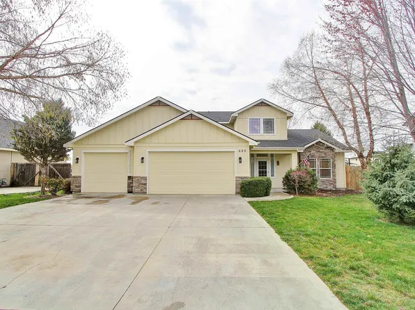 689 Triumph Dr, Middleton, ID 83644