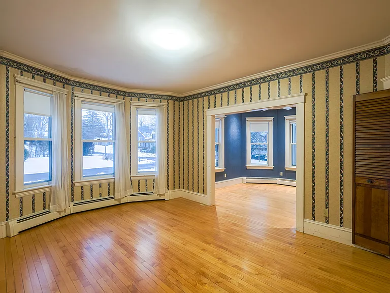 76 Walnut St — Photo 11