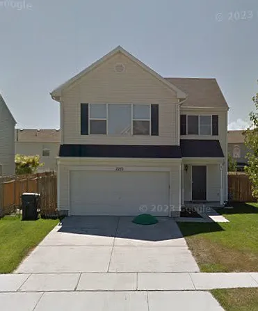 2272 E Hawthorne St — Photo 1
