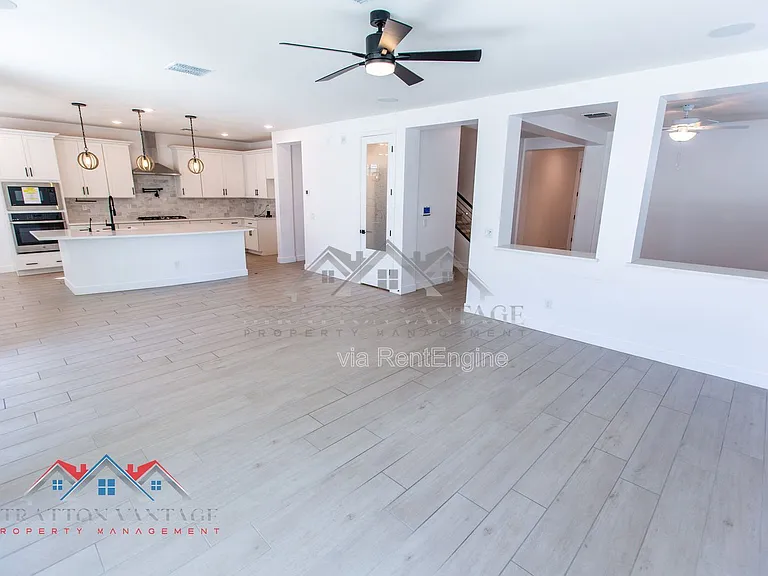 15075 W McKinley St — Photo 17