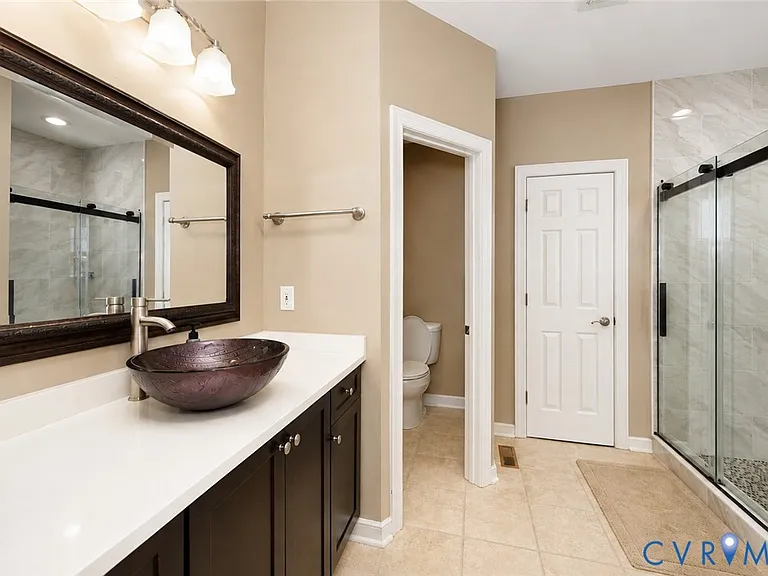 11320 Sadler Oaks Dr — Photo 34