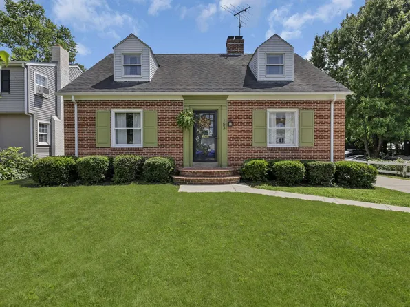153 E Waterloo St, Canal Winchester, OH 43110