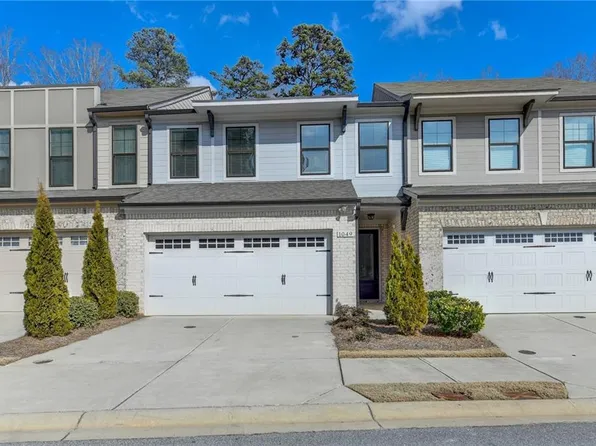 1049 Collections Dr, Lawrenceville, GA 30043