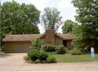 5411 Oakwood Dr, Newburgh, IN 47630