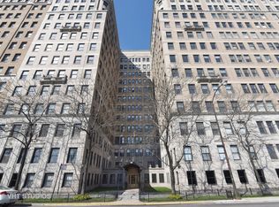 3520 N Lake Shore Dr APT 2F, Chicago, IL