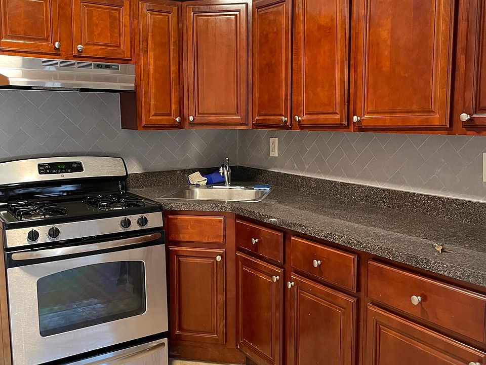 1st image of 10134 Avenue K