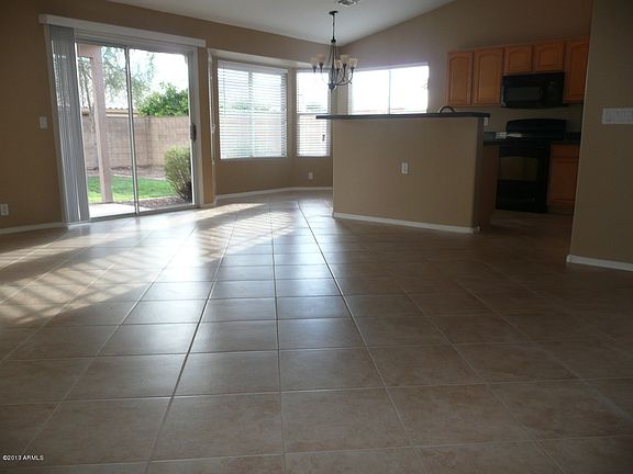 4th image of 8851 W Butler Dr