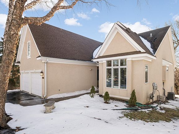 2nd image of 14518 Chateau Ct