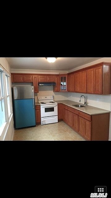 1st image of 5749 228th St