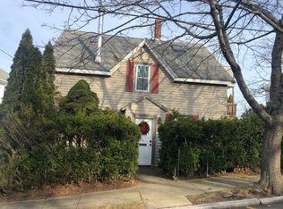 9 Adams St #1, Salem, MA 01970