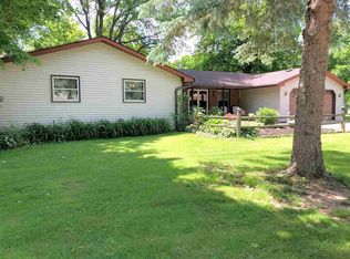 614 Harvest Rd, Green Bay, WI 54302