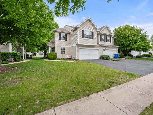 1481 Cambria Dr Unit 1, Dekalb, IL 60115