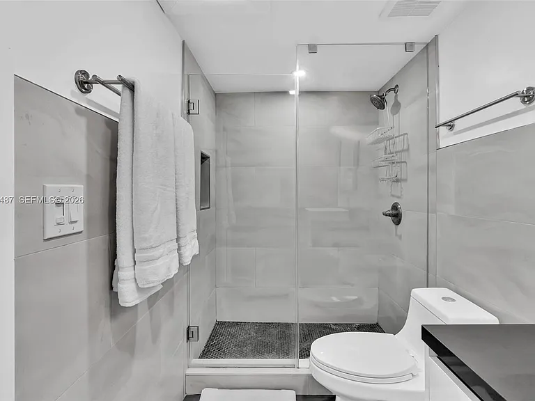 2301 Collins Ave #1543 — Photo 10