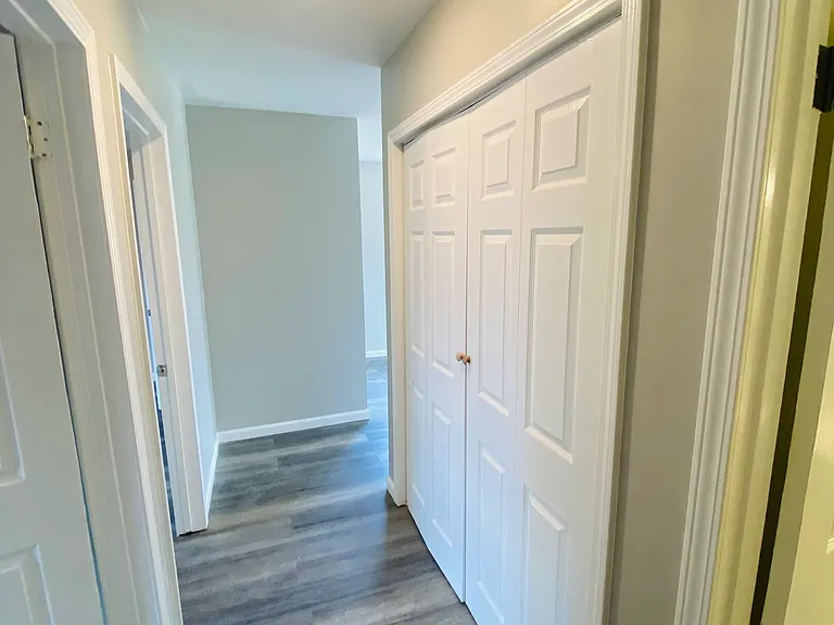 302 Sweetbriar St #B — Photo 12