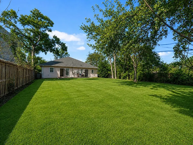 5502 Finch St #B — Photo 31