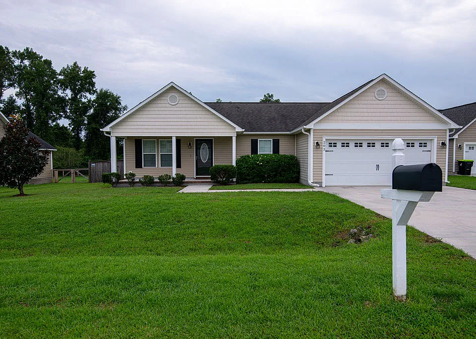 202 Cottage Brook Ct