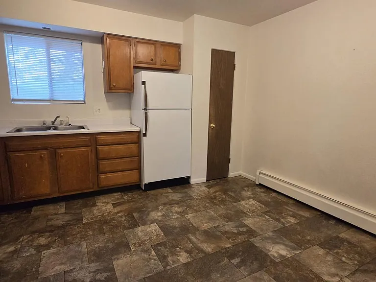 1521 Wilder Ave #1 — Photo 2