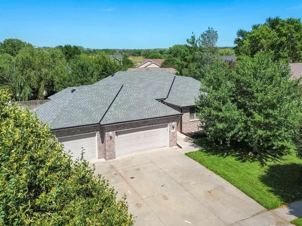 6530 Foxglove Ln, Lincoln, NE 68504