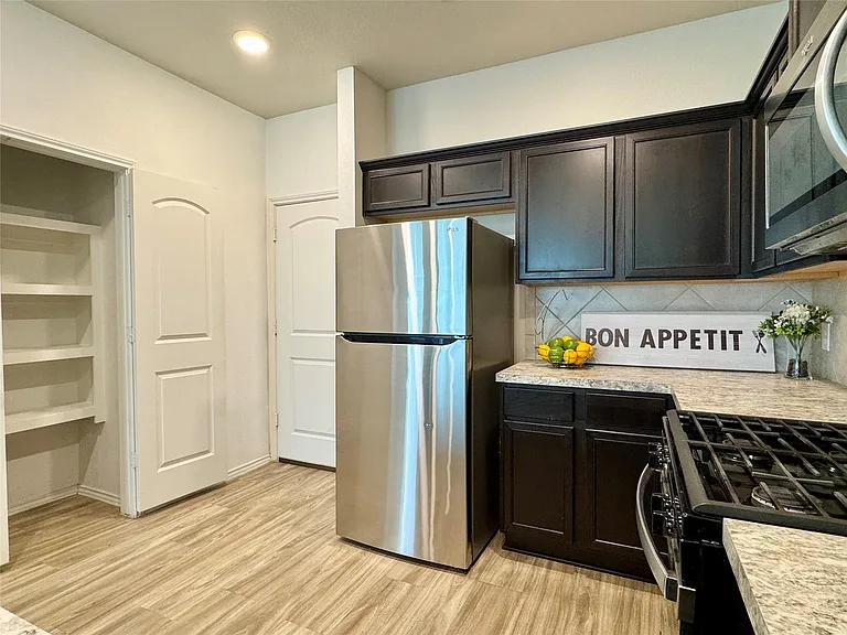 12715 Beatrice Terrace Dr — Photo 6
