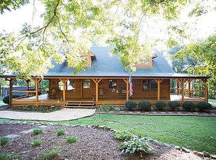 283 Taylor Rd, Dawsonville, GA 30534