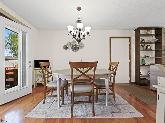 5th image of 14281 Wade Ave NE