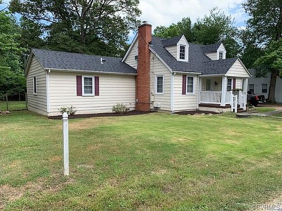 2nd image of 8621 Ackley Ave