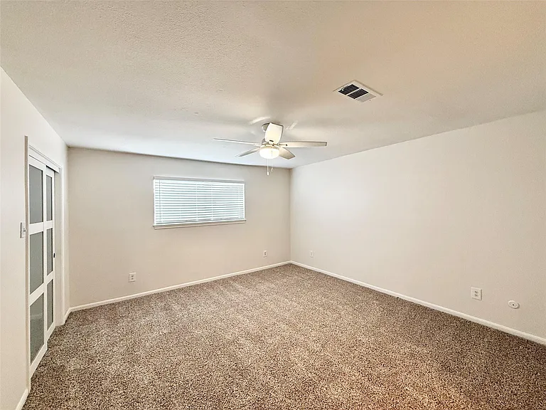 1499 Springrock Ln — Photo 14
