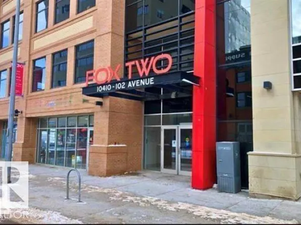 10410 102nd Ave NW #2004, Edmonton, AB T5J 0E9