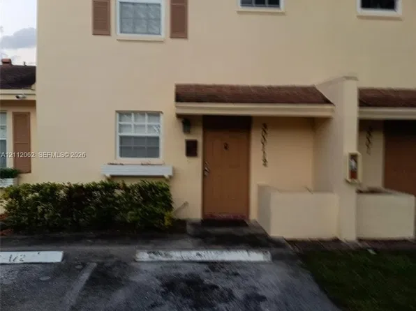 3001 1/2 NW 68th St #9G, Fort Lauderdale, FL 33309
