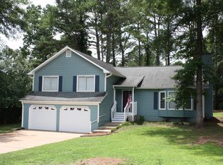 148 Village Ct, Woodstock, GA 30188