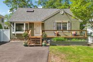 Tuscarora Dr-1305-001.jpg