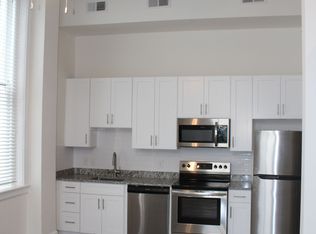 114 W Court St #101, Woodstock, VA 22664