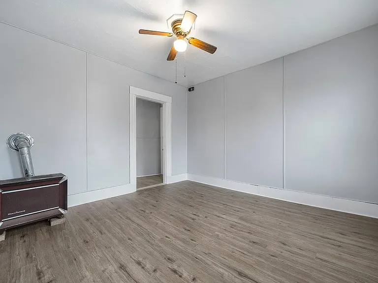 164 Notre Dame Ave #2 — Photo 4
