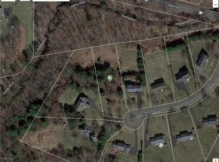 63 Jasmine Ln, Glastonbury, CT 06033