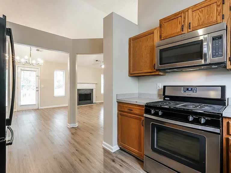 3706 Wavetree Overlook NW — Photo 10
