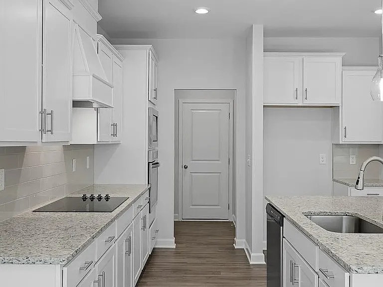 27 Fairwinds Dr — Photo 4