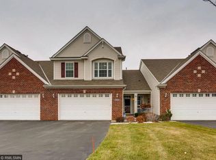 9753 Alvarado Ln #3902, Maple Grove, MN 55311