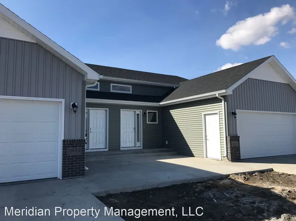 5925 58th St S, Fargo, ND 58104