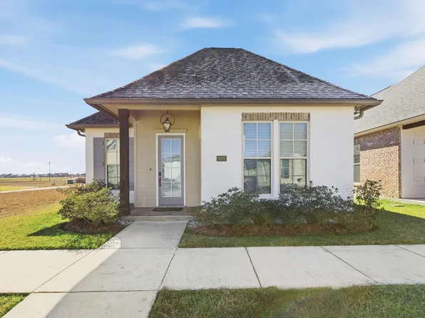 3021 Forestwood Dr, Lake Charles, LA 70607