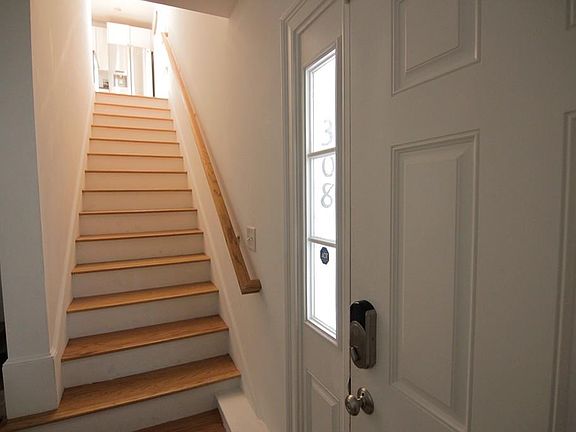 3rd image of 308 Talbot Ave #B