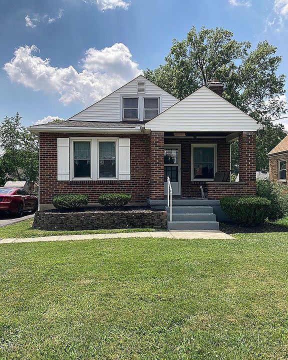 1st image of 3827 S Berkley Cir