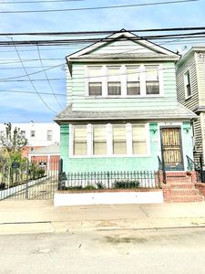 9509 102nd Street, Jamaica, NY, 11416