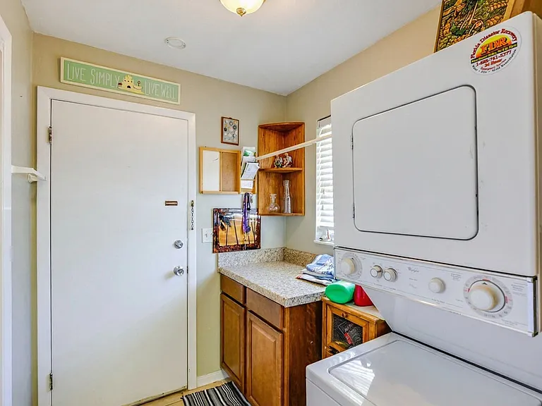 Laundry Room Cabinet