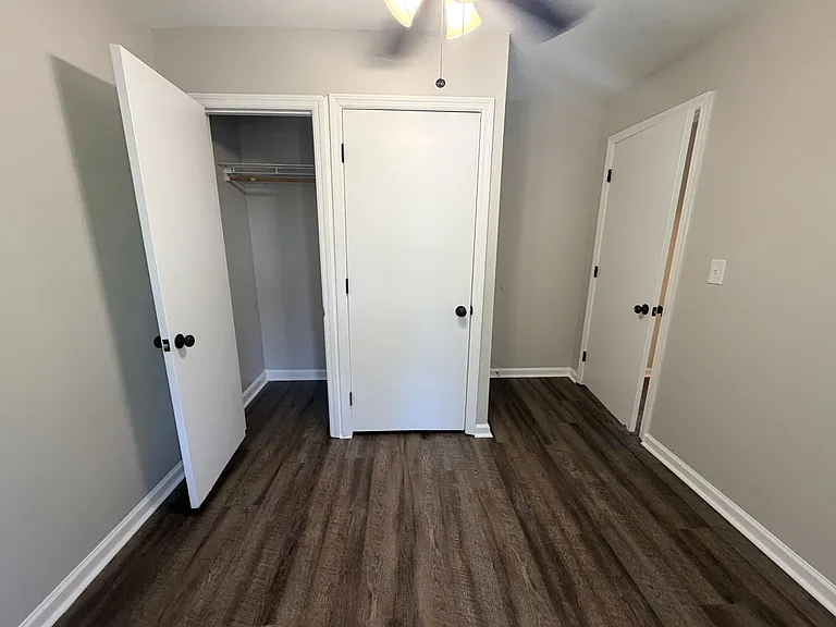 212 N Owens St — Photo 8