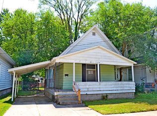 932 Arianna St NW, Grand Rapids, MI